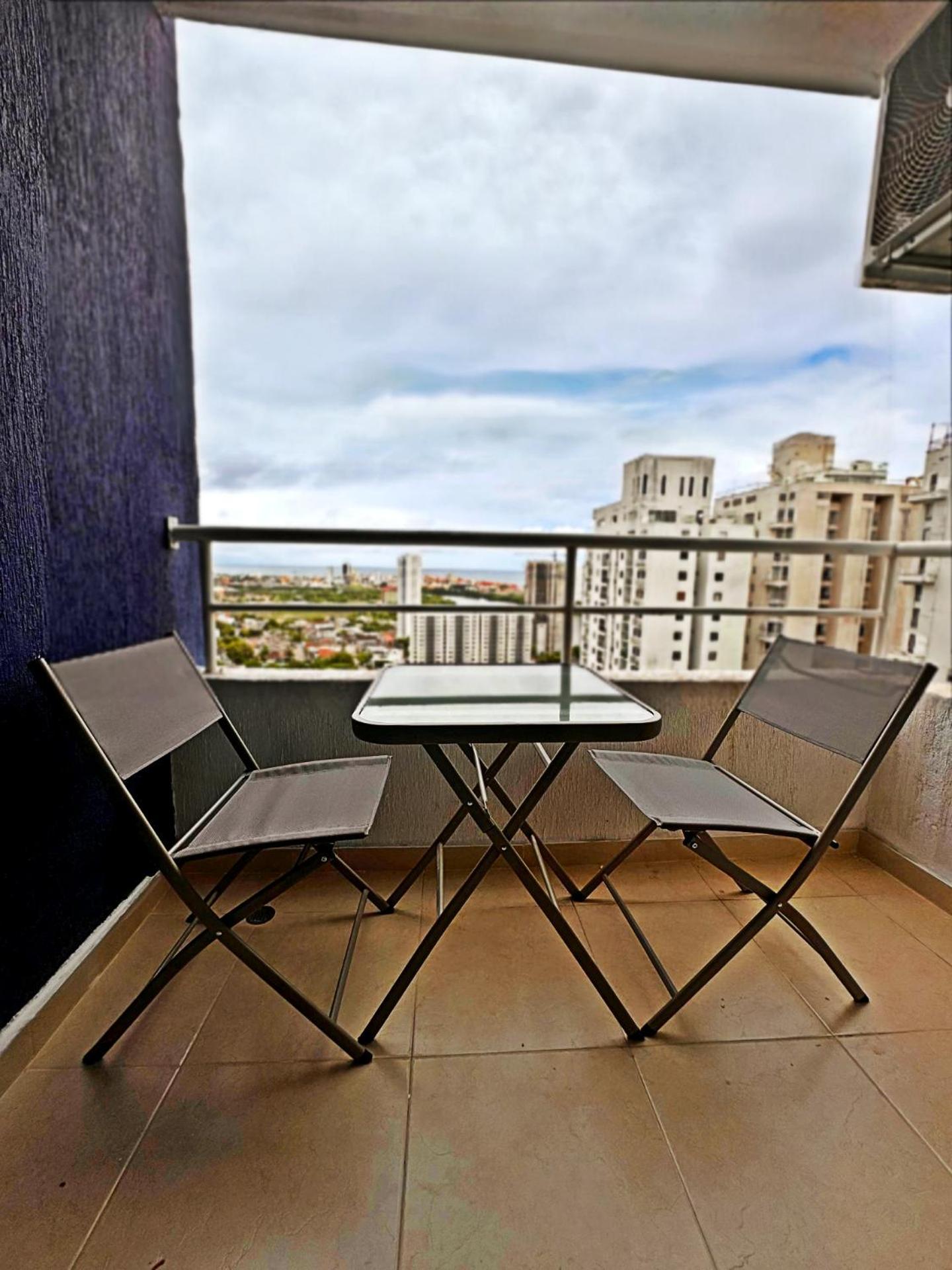 Cozy 27th Floor In De Indias *